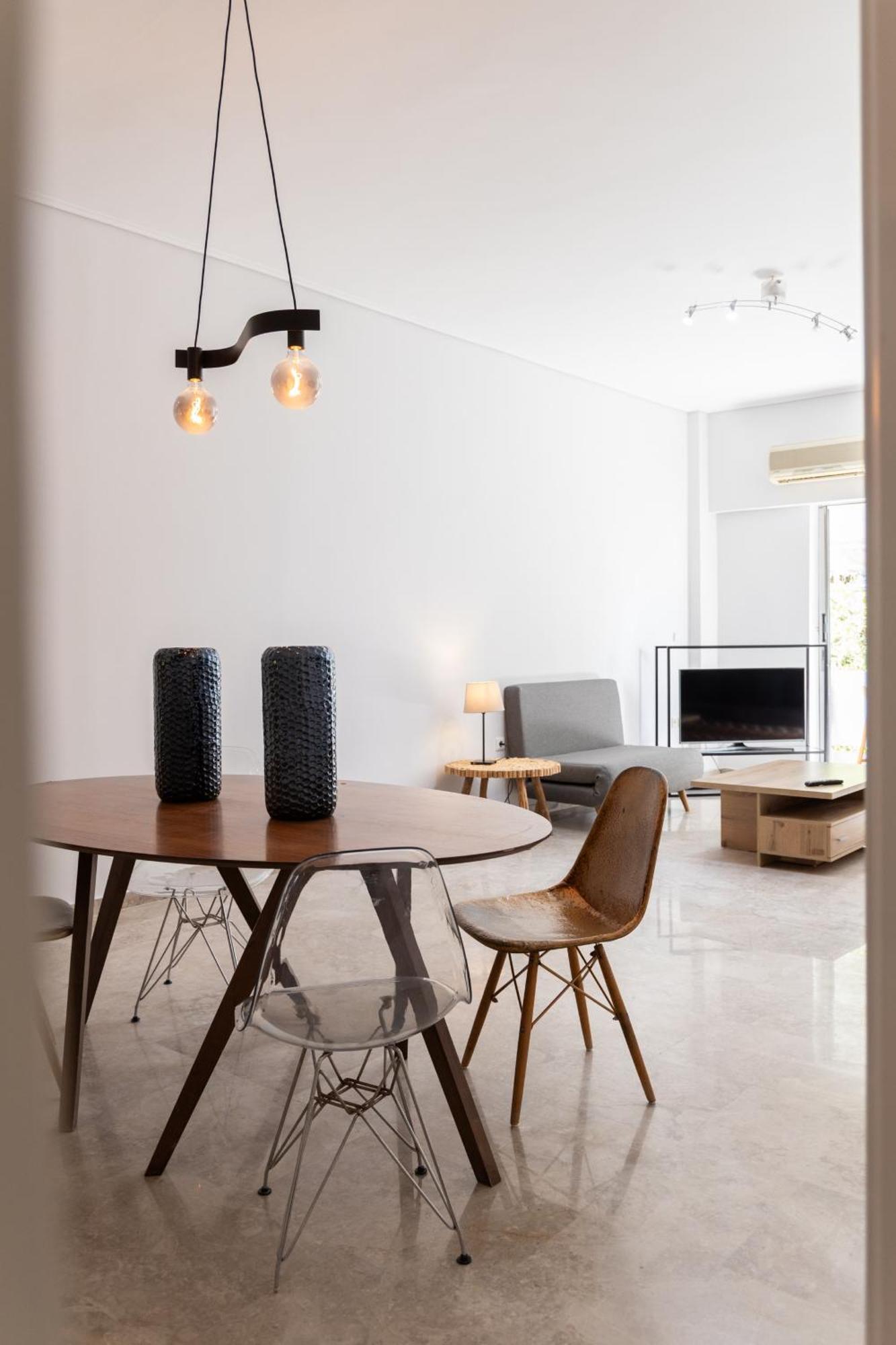 Lovely Apartment In Psychiko - Renovation May 2025 Athena Bagian luar foto