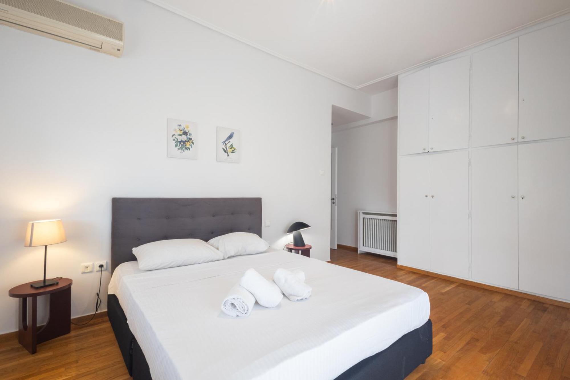 Lovely Apartment In Psychiko - Renovation May 2025 Athena Bagian luar foto